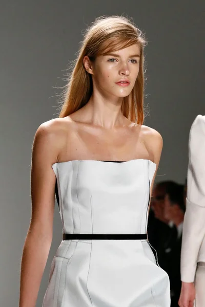 Look 36